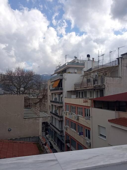 Lemon - Happyhostgr - Downtown Apartment Volos Esterno foto
