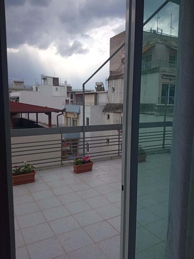 Lemon - Happyhostgr - Downtown Apartment Volos Esterno foto
